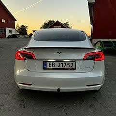 Tesla Model 3 6 of 30
