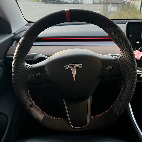 Tesla Model 3 28 of 30