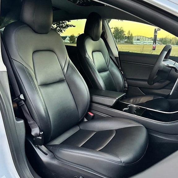 Tesla Model 3 21 of 30
