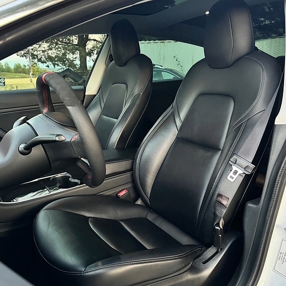 Tesla Model 3 17 of 30