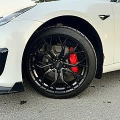 Tesla Model 3 2 of 30