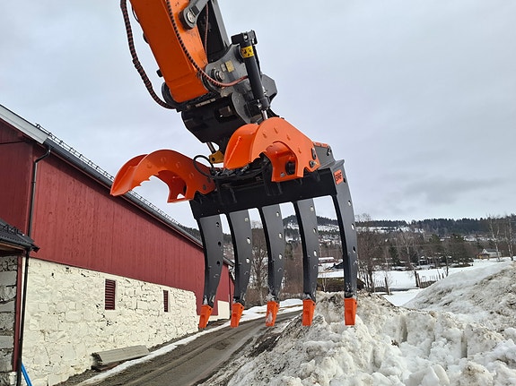 BMF 1500-5 Multigrab Stubbebryter Nydyrking Stub cruser