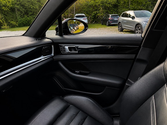 Porsche Panamera 9 of 21