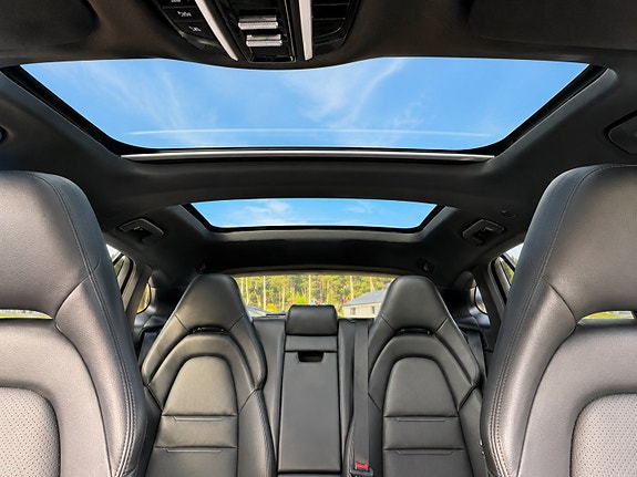 Porsche Panamera 14 of 21
