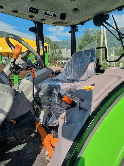 Deutz Fahr 5080D Keyline 9 of 11