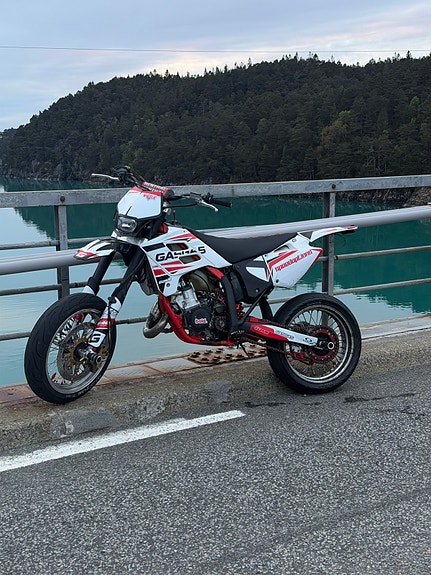 GasGas EC Enduro 2 of 7