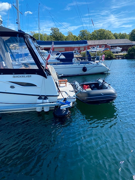 Quicksilver Aktiv 855 Pilothouse. Ny pris 4 of 5