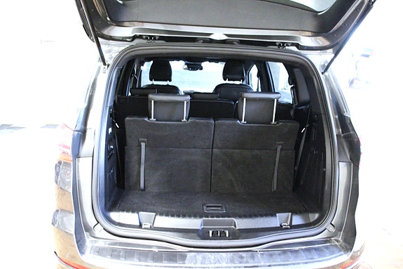 Ford S-MAX 28 of 28