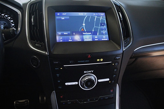 Ford S-MAX 16 of 28