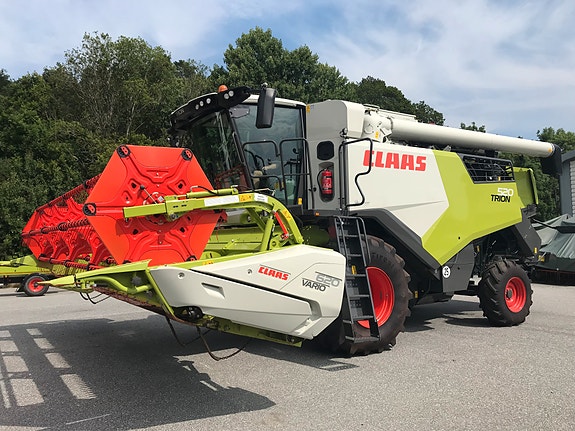 CLAAS Trion 520 4 of 4