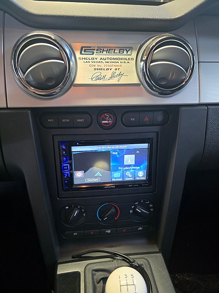 Ford Mustang 24 of 25