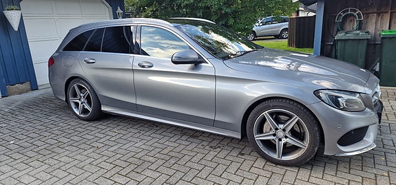Mercedes-Benz C180 8 of 29