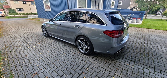 Mercedes-Benz C180 11 of 29