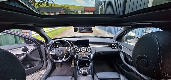Mercedes-Benz C180 27 of 29