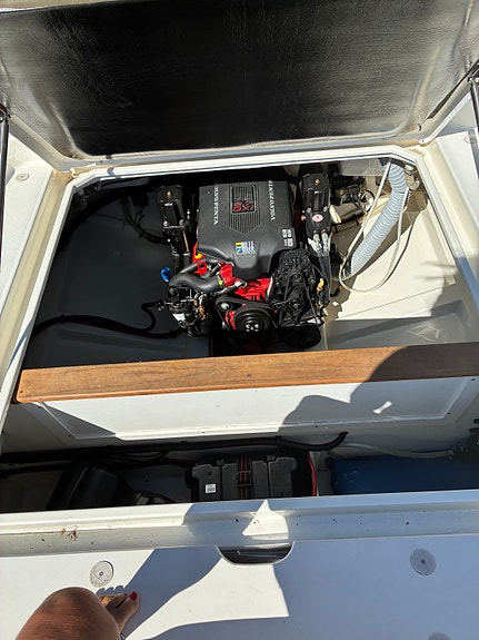 Jeanneau 755 Runabout 17 of 24