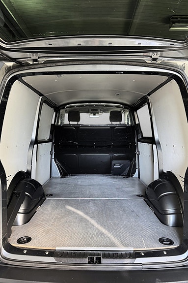 Volkswagen Transporter 20 of 30