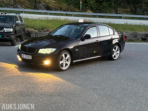 BMW 3-Serie 2 of 19