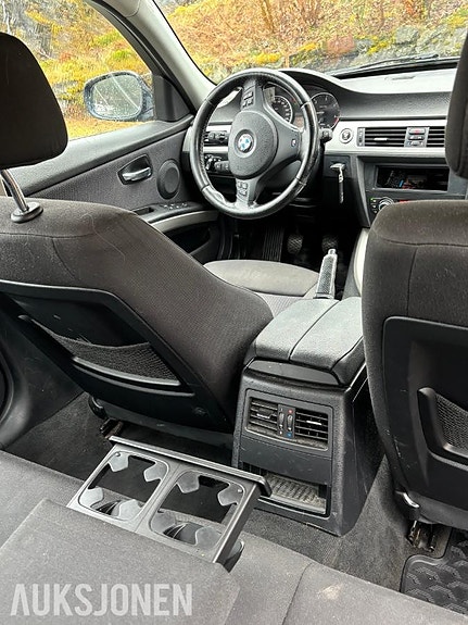 BMW 3-Serie 9 of 19