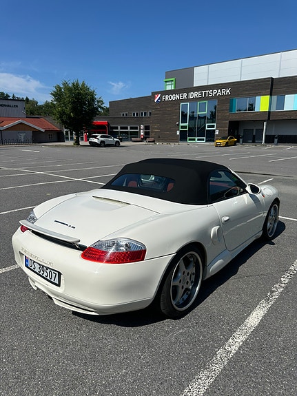 Porsche Boxster 12 of 22