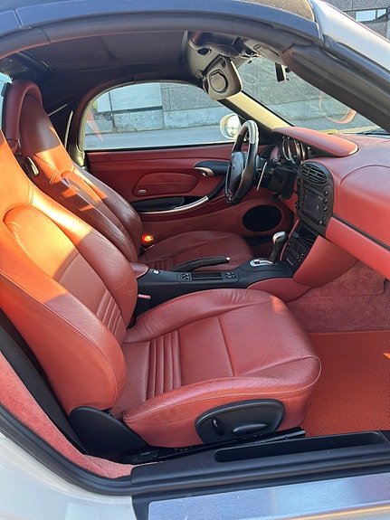 Porsche Boxster 16 of 22
