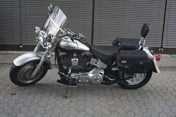 Harley-Davidson FLSTF Fat Boy 2 of 7