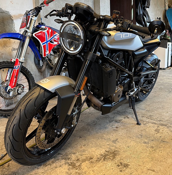 Husqvarna Vitpilen 701 7 of 11
