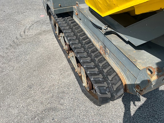Wacker Neuson DT15 ny service og nye belter 10 of 28