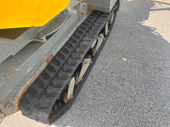 Wacker Neuson DT15 ny service og nye belter 11 of 28