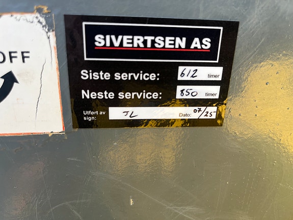 Wacker Neuson DT15 ny service og nye belter 15 of 28