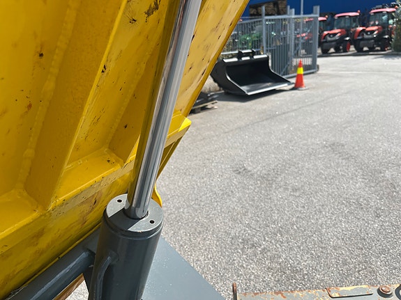 Wacker Neuson DT15 ny service og nye belter 24 of 28