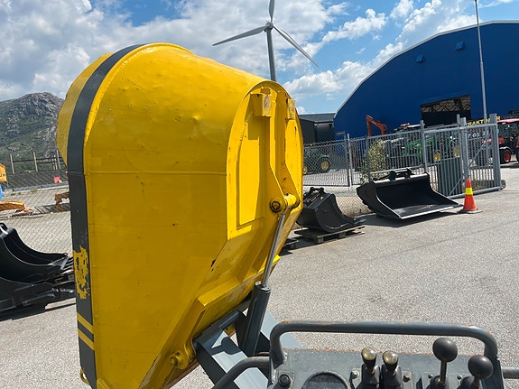 Wacker Neuson DT15 ny service og nye belter 22 of 28