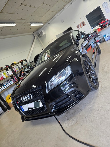 Audi RS5 4 of 12