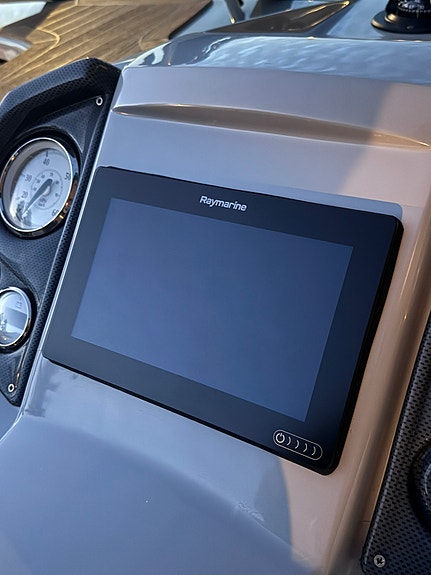 Nordkapp 650 Noblesse med 250hk Evinrude 10 of 30