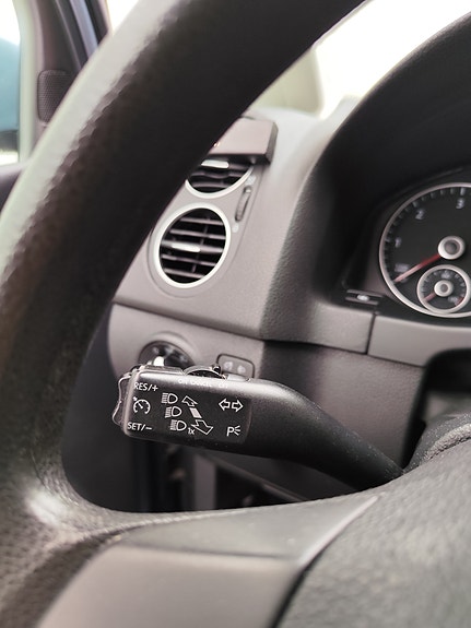 Volkswagen Golf Plus 21 of 23