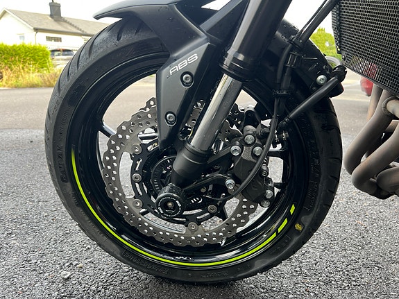 Kawasaki Z 900 4 of 22