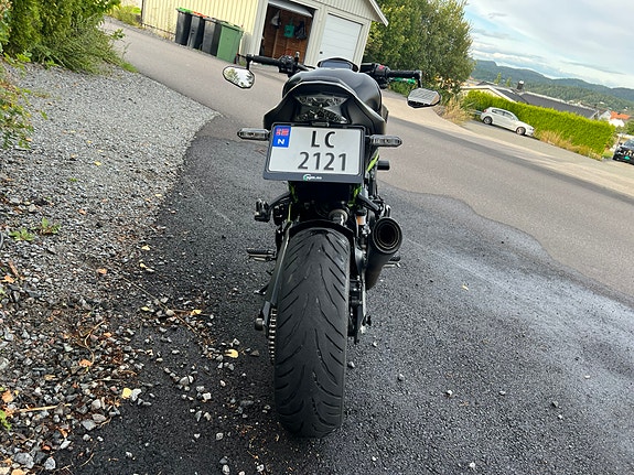 Kawasaki Z 900 6 of 22