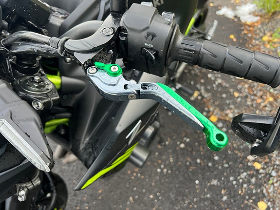 Kawasaki Z 900 8 of 22