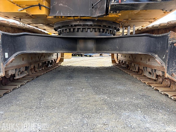 Cat 330F 19 of 30