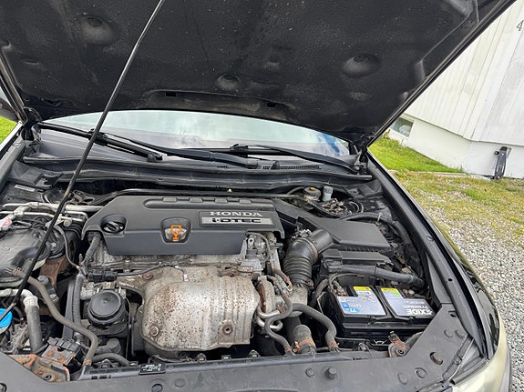 Honda Accord 5 of 18