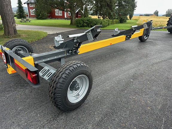 New Holland skjærbordsvogn 5 of 5