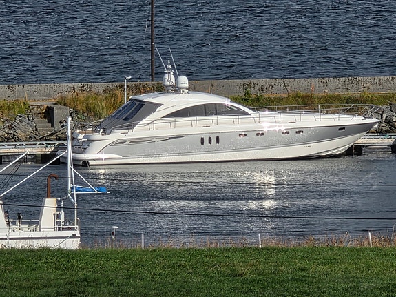 Oppgradert Fairline Targa 62 | Ny navi | Hydrauliske thrustere | Ligger i naust 2 of 5