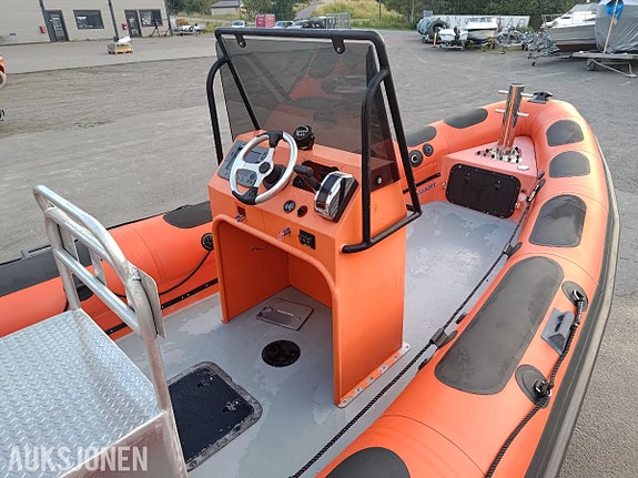 2005 21 fots RIB - Valiant PT-650 5 of 5