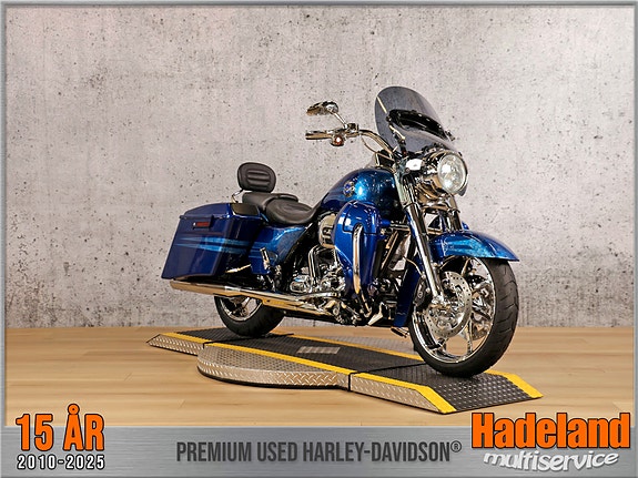 Harley-Davidson FLHRSEI5 / Road King CVO 1800ccm / ABS 2 of 5