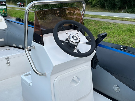 Suzumar MX 410 LUX med motor 4 of 5