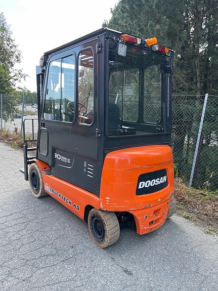 Doosan B30X-5 5 of 8