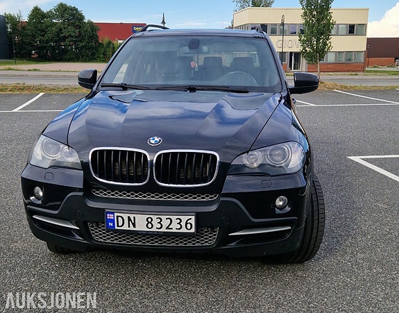 BMW X5 2 of 25