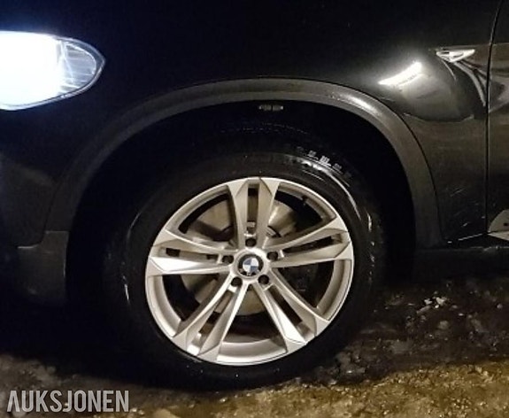 BMW X5 25 of 25