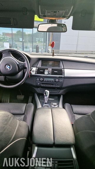 BMW X5 9 of 25