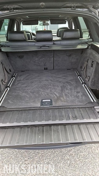 BMW X5 23 of 25