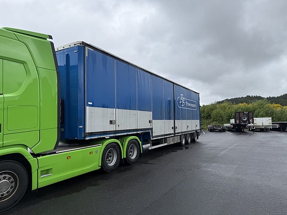 Pacton Semitrailer 2 of 5